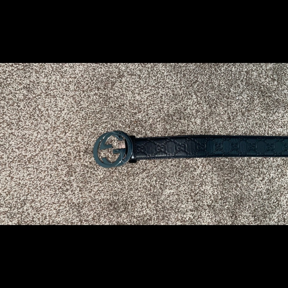 Used Gucci belt authentic - Picture 6 of 7
